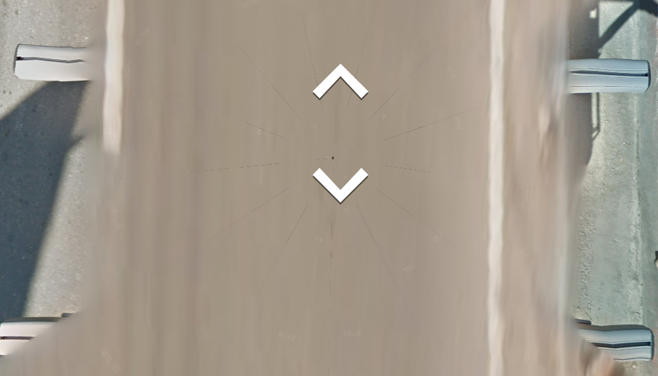 Guatemala car with thin black strip on roof rack